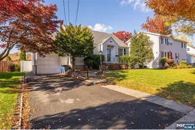 124 Hazley Avenue, Rochelle Park Township, NJ 07662 - Photo 3