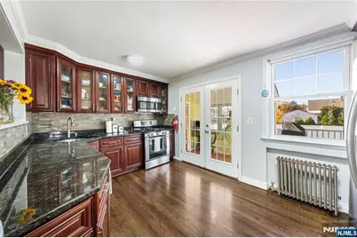 124 Hazley Avenue, Rochelle Park Township, NJ 07662 - Photo 9