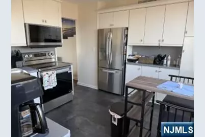 160 Overlook Avenue 11A #11A, Hackensack, NJ 07601 - Photo 13