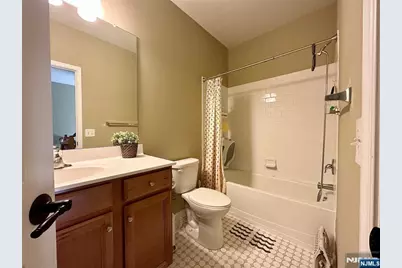 113 Wesmont, Wood Ridge, NJ 07075 - Photo 3