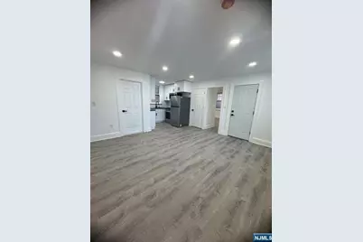 216 Farnham Avenue 2 #2, Lodi, NJ 07644 - Photo 13