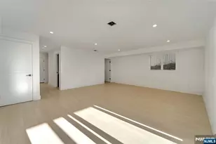 432 Stillwell Ave B, Fort Lee, NJ 07024 - Photo 27