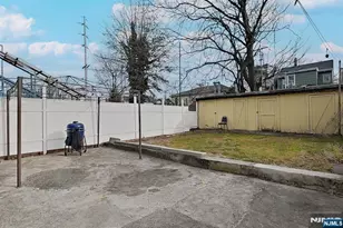 115 Butler St, Paterson, NJ 07524 - Photo 11