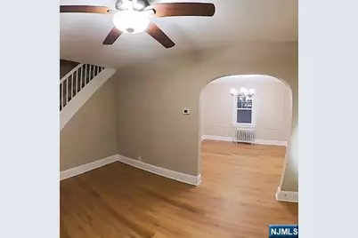 44 Tulip Street, Bergenfield, NJ 07621 - Photo 5