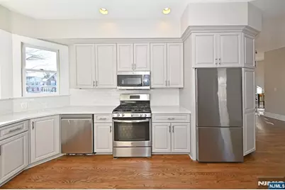 62 Elm Street B #B, Allendale, NJ 07401 - Photo 9