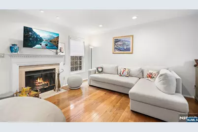 826 Georgetown Drive, Ramsey, NJ 07446 - Photo 5