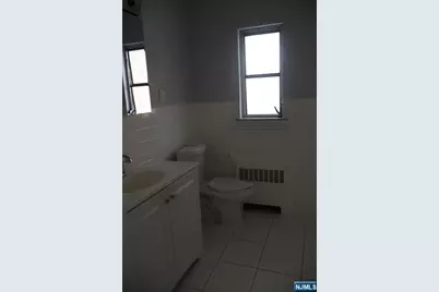 1032 Glen Road, Fort Lee, NJ 07024 - Photo 13