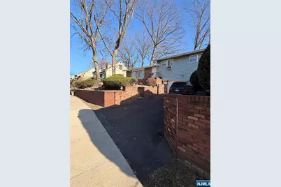 1032 Glen Road, Fort Lee, NJ 07024 - Photo 1