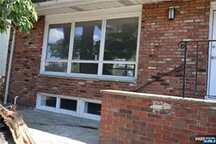 1032 Glen Rd, Fort Lee, NJ 07024 - Photo 9