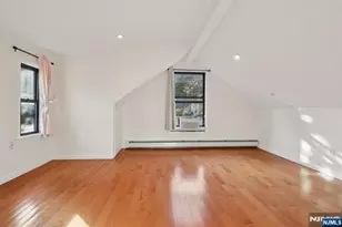 32 Hudson Terrace 2, Edgewater, NJ 07020 - Photo 33