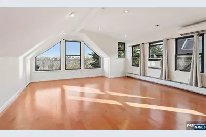 32 Hudson Terrace 2 #2, Edgewater, NJ 07020 - Photo 27