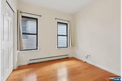 32 Hudson Terrace 2 #2, Edgewater, NJ 07020 - Photo 19