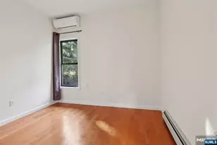 32 Hudson Terrace 2, Edgewater, NJ 07020 - Photo 23