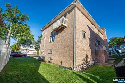 405 Chestnut Street 1 #1, Ridgefield, NJ 07657 - Photo 3