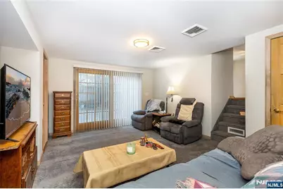 18 Stanford Place, Wayne, NJ 07470 - Photo 9