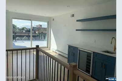 65 Knox Avenue, Cliffside Park, NJ 07010 - Photo 41