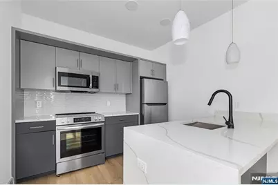 1435 10th Street 208 #208, Fort Lee, NJ 07024 - Photo 1