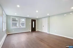 590 Main St, Little Falls Township, NJ 07424 - Photo 3