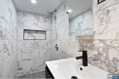 590 Main Street, Little Falls Township, NJ 07424 - Photo 23