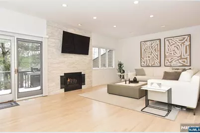 272 Belmont Place 272 #272, Mahwah, NJ 07430 - Photo 11