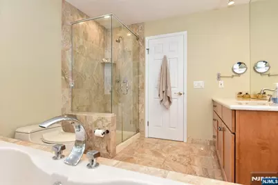 272 Belmont Place 272 #272, Mahwah, NJ 07430 - Photo 21