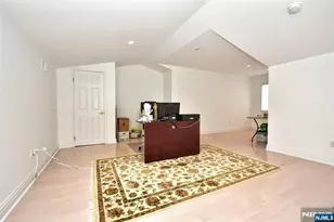 272 Belmont Pl 272, Mahwah, NJ 07430 - Photo 27