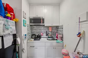 209-211 48th Street D3/403, Union City, NJ 07087 - Photo 7