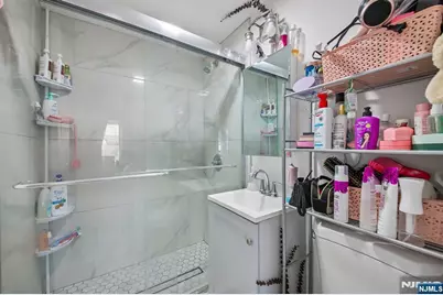 209-211 48th Street D3/403 #D3/403, Union City, NJ 07087 - Photo 9