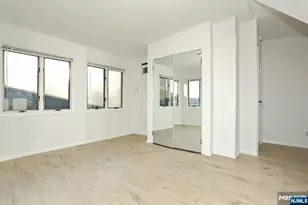 5 Beverly Pl, Edgewater, NJ 07020 - Photo 29