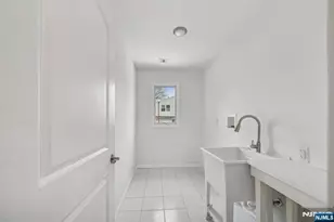 255 Westminster Pl, Lodi, NJ 07644 - Photo 31