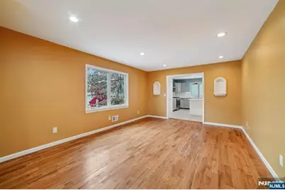 255 Westminster Place, Lodi, NJ 07644 - Photo 15