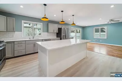 255 Westminster Place, Lodi, NJ 07644 - Photo 5