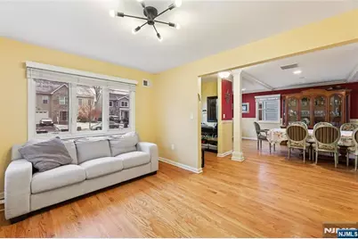 50 Highgate Terrace, Bergenfield, NJ 07621 - Photo 5