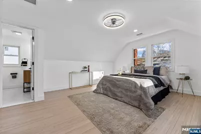 177 Rockwood Place, Englewood, NJ 07631 - Photo 23