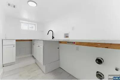 177 Rockwood Place, Englewood, NJ 07631 - Photo 15