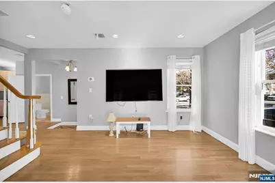 48 Main Avenue, Wallington, NJ 07057 - Photo 7