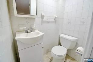 1160 River Road 1, Edgewater, NJ 07020 - Photo 15