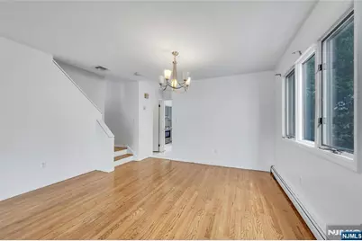 2410 3rd Street, Fort Lee, NJ 07024 - Photo 7