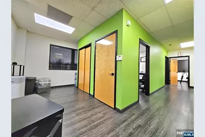 842 Clifton Avenue 6 #6, Clifton, NJ 07013 - Photo 21