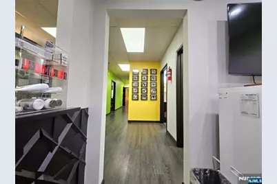 842 Clifton Avenue 6 #6, Clifton, NJ 07013 - Photo 15