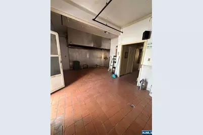 15 Wallington, Wallington, NJ 07057 - Photo 9