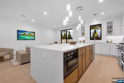 7 Fey Place, Oradell, NJ 07649 - Photo 7