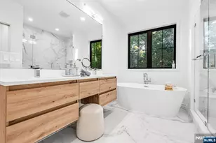 7 Fey Pl, Oradell, NJ 07649 - Photo 17