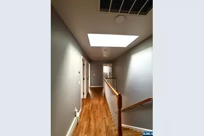 233 Warren Avenue B #B, Fort Lee, NJ 07024 - Photo 9