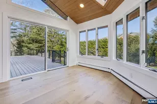 22 Laurence Ct, Closter, NJ 07624 - Photo 15