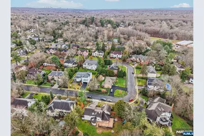 22 Laurence Court, Closter, NJ 07624 - Photo 37