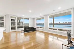 3 Somerset Ln 311, Edgewater, NJ 07020 - Photo 11