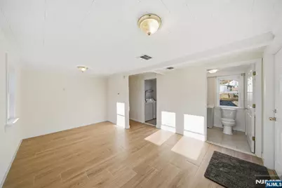 75 Lakeview Terrace, Oakland, NJ 07436 - Photo 3