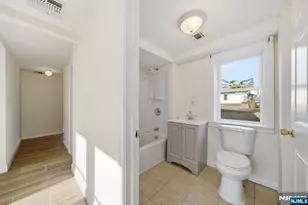 75 Lakeview Terrace, Oakland, NJ 07436 - Photo 7