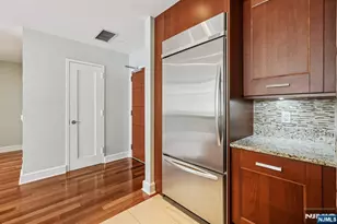 8100 River Road 210, North Bergen, NJ 07047 - Photo 21